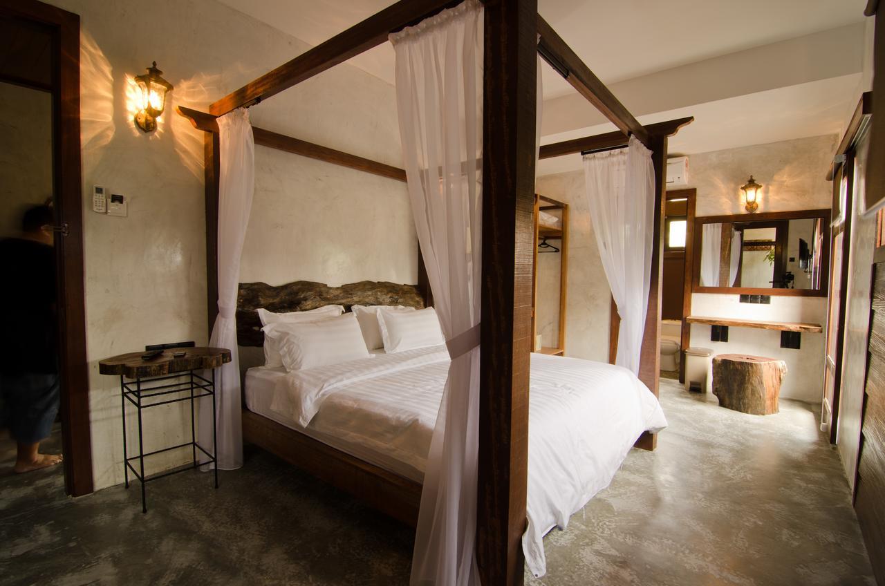 イポー イポ センシズ Bed & Breakfast エクステリア 写真