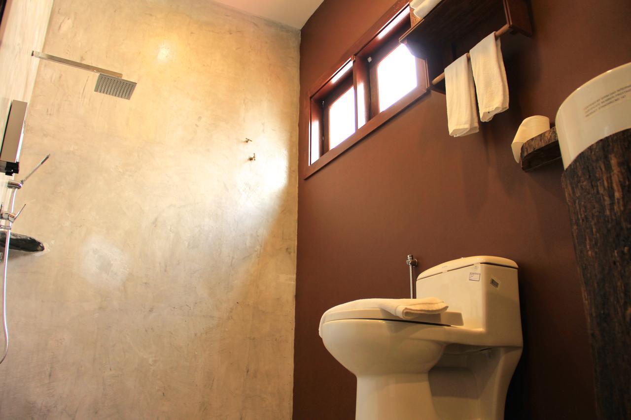 イポー イポ センシズ Bed & Breakfast エクステリア 写真